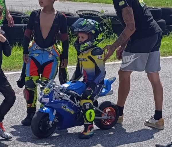 tuta bambino su misura minimoto pit bike pitbike blata