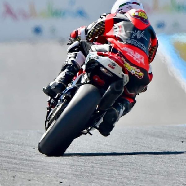 uno spartano alla conquista di quel di JEREZ ! rider : FORGY08 BIKE : MV AGUSTA F3 800